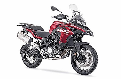 2 மாடல் பெனலி மோட்டார் சைக்கிள் அறிமுகம்