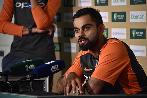 என்னிடம் கேப்டன்சி கொடுக்கப்பட்ட போது தரவரிசையில் அணி 6ம் இடமோ 7ம்இடமோ... இன்று..: தோனி கேப்டன்சி காலத்தை விமர்சித்த கோலி