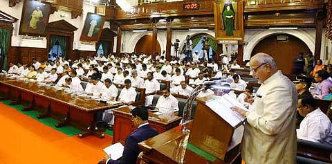 மேகேதாட்டு அணை விவகாரம்: மத்திய நீர் ஆணையத்துக்கு கடும் எதிர்ப்பு: ஆளுநர் உரை