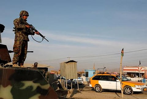 ஆப்கானிஸ்தானில் தலிபான்கள் தாக்குதல்: 23 பாதுகாப்புப் படையினர் பலி