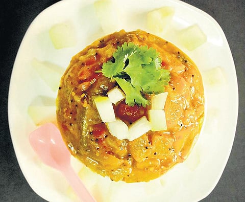 ருசிக்கத் தூண்டும் பூசணி: புளிக் கூட்டு