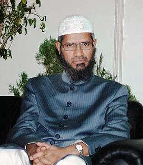 முஸ்லிம் மதபோதகர் ஜாகீர் நாயக்கின் ரூ.16 கோடி சொத்துக்கள் முடக்கம்: அமலாக்கப்பிரிவு நடவடிக்கை