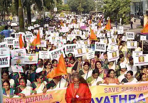 சபரிமலை விவகாரம்: அவசரமாக விசாரிக்க நீதிமன்றம் மறுப்பு