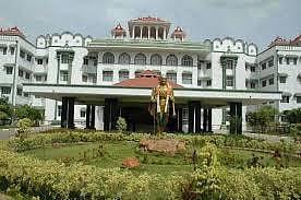 கிரிஜா வைத்தியநாதன் மீது குற்றவியல் நடவடிக்கை கோரிய வழக்கில் தீர்ப்பு ஒத்திவைப்பு: உயர் நீதிமன்றம் உத்தரவு