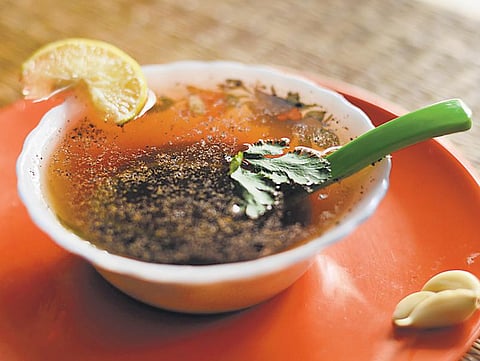 தேர்வு நேரச் சத்துணவு: தனியா சூப்