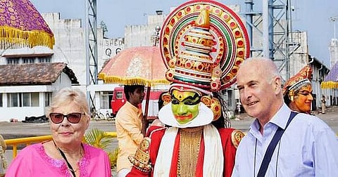 நிலைதடுமாறினாலும் நிமிரும் கேரளா: சுற்றுலாவில் ரூ.36 ஆயிரம் கோடி வருவாய்