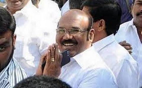 மேடைகளில் பாடினால் மீம்ஸ் போட ஒரு கூட்டமே காத்திருக்கிறது: அமைச்சர் ஜெயக்குமார் ருசிகரம்