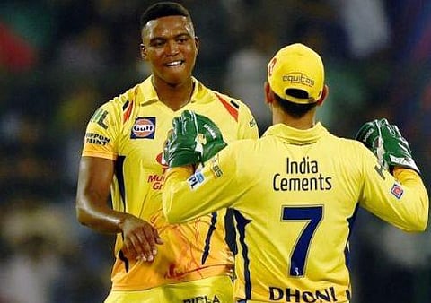 சிஎஸ்கே அணிகளில் இருந்து முக்கிய வீரர், கேகேஆர் அணியில் இருந்து 3 வீரர்கள் திடீர் விலகல்: அடுத்து யாருக்கு வாய்ப்பு?