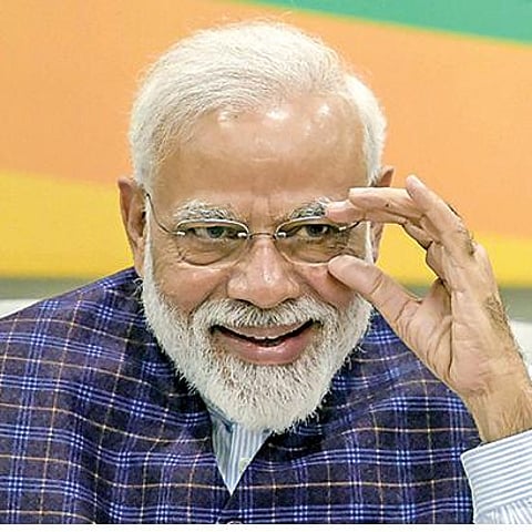 பாஜக கூட்டணி 300 தொகுதிகளை கைப்பற்றும்: புதிய கருத்துக் கணிப்பில் தகவல்