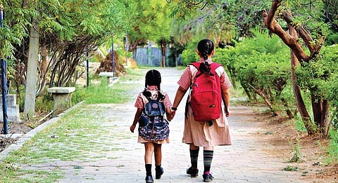 ஏழைகளுக்கு எட்டியதா கல்வி?