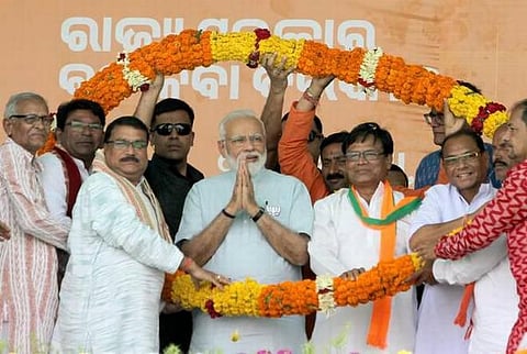 ‘ஒரு ரூபாய் 15 பைசாவான அவலம்’: ராஜீவ் காந்தியை மேற்கோள் காட்டி காங்கிரஸ் கட்சியை மோடி கடும் விளாசல்