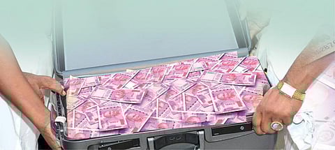 அரசியல்வாதிகள் பதுக்கியுள்ள கறுப்பு பணம் குறித்த தகவலை கட்சி தொண்டர்களே தெரிவிப்பார்கள்: வருமானவரித் துறை முன்னாள் அதிகாரி கருத்து