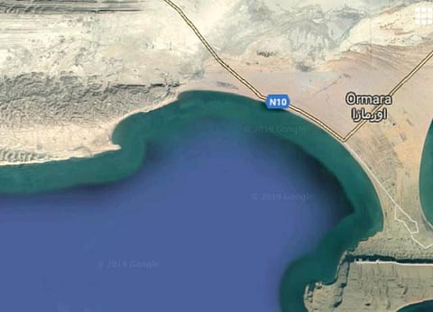 பேருந்தில் இருந்து கீழே இறக்கி 14 பேர் சுட்டுக்கொலை: பாகிஸ்தானில் தீவிரவாதிகள் அட்டூழியம்