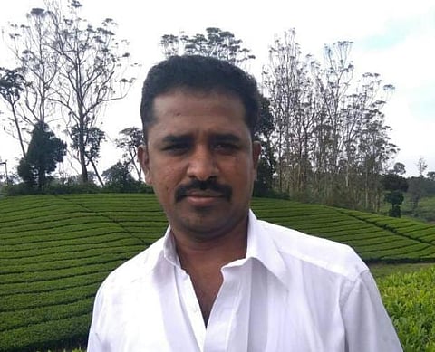 வாக்குச்சாவடி அருகே திமுக பகுதிச் செயலர் சரமாரியாக வெட்டிக் கொலை: மதுரையில் பரபரப்பு