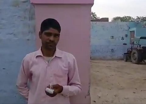 பாஜகவுக்கு வாக்களித்ததால் விரலையே வெட்டிக்கொண்ட தலித் இளைஞர்