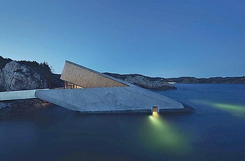 கடலுக்கடியில் ஒரு ஹோட்டல்!