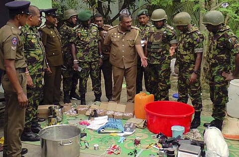 இலங்கை குண்டுவெடிப்பு: தேசிய தவ்ஹீத் ஜமாத் தலைவர் ஜஹ்ரான் ஹசிமின் தந்தை, சகோதரர்கள் சுட்டுக்கொலை