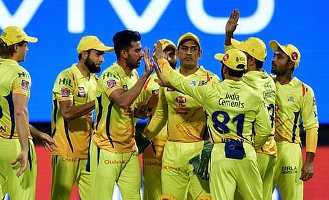 எந்த அணி எப்படி வென்றாலும் தோற்றாலும் தோனியின் சிஎஸ்கே இடத்தை அசைக்க முடியாது: பிளே ஆஃப் தகுதியில் 100% ரெக்கார்ட்