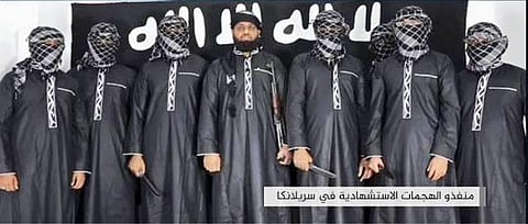 இலங்கை மனிதவெடிகுண்டு தாக்குதல்: தேசிய தவ்ஹீத் ஜமாத் அமைப்புக்கு தடை: அதிபர் சிறிசேனா அதிரடி