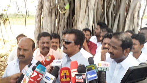 திமுகவோடு சேர்ந்து ஆட்சியைக் கலைப்போம்: தங்க தமிழ்ச்செல்வன் பேட்டி