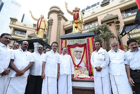 மும்மொழித் திட்டம் என்று தமிழர்களை உரசிப் பார்க்காதீர்கள் : திமுக தீர்மானம்