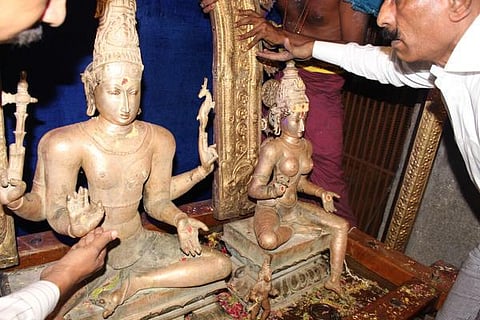 சிலை கடத்தல் தொடர்பான வழக்குகளை விசாரித்த சிறப்பு அமர்வு கலைப்பு: உயர் நீதிமன்றம் உத்தரவு