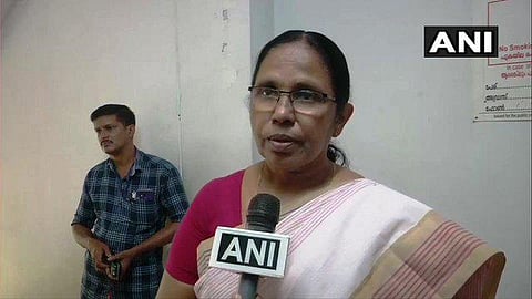 கேரளாவில் நிபா வைரஸ்: கல்லூரி மாணவருக்கு தீவிர சிகிச்சை; கண்காணிப்பில் 311 பேர் - அமைச்சர் சைலஜா தகவல்