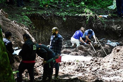போஸ்னியா போரில் கொல்லப்பட்ட 12 உடல்கள் கண்டெடுப்பு