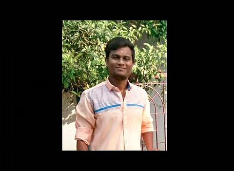 மதுரையில் பேருந்துகளில் லேப் டாப் திருடிய நபரை பிடித்தது எப்படி?- தனியார் நிறுவன விற்பனைப் பிரதிநிதி சுவாரஸ்ய விளக்கம்