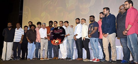 பாஜக, அதிமுகவை கிண்டல் செய்த கரு.பழனியப்பன்