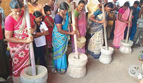 திருவிழா: திருவிழாஅசரவைக்கும் 96