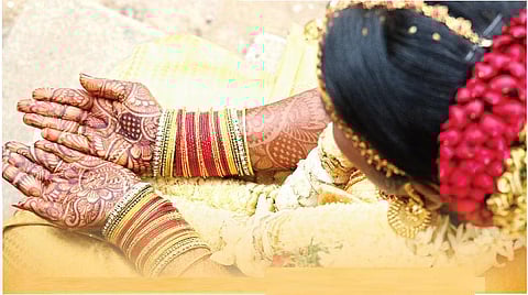 வாழ்ந்து காட்டுவோம் 10: கைம்பெண்களின்
கலக்கம் தீர்க்கும் உதவி