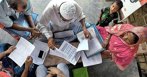 வெளிநாட்டவர் என தவறுதலாக அடைத்து வைக்கப்பட்ட 59 வயது மாற்றுத் திறனாளிப் பெண் 3 ஆண்டுகளுக்குப்பின் அசாம் முகாமில் இருந்து விடுவிப்பு