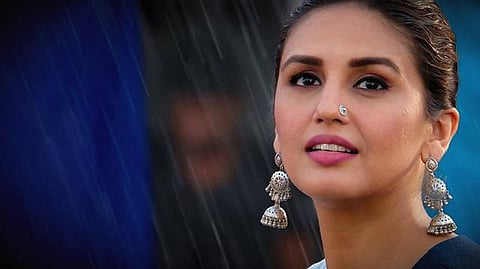 மீண்டும் ப்ளூ ஜெர்சி வேண்டும்: ‘காலா’ ஹுமா குரேஷி வேண்டுகோள்