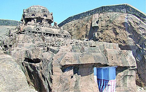 தூத்துக்குடி மாவட்டம் கழுகுமலையில் முற்கால பாண்டியர்கள் உருவாக்கிய வெட்டுவான் கோயில் உலக பாரம்பரிய சின்னமாக அறிவிக்கப்படுமா?