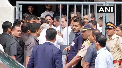 ஆர்எஸ்எஸ் மீது அவதூறு: மும்பை நீதிமன்றத்தில் ராகுல் காந்தி நேரில் ஆஜர்