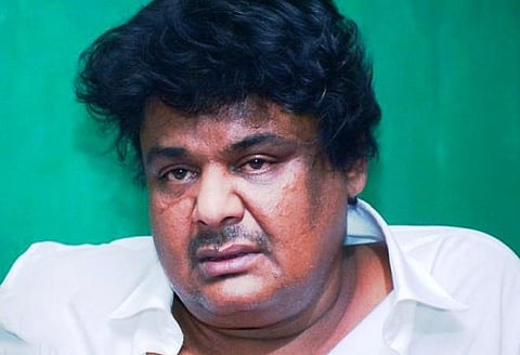 உள்துறை அமைச்சரை ஒருமையில் பேசினார்: மன்சூர் அலிகான் மீது புகார்