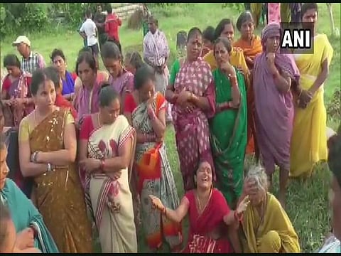 புயலில் பயிர்கள் நாசம்; கடன் தொல்லை: ஆந்திராவில் விவசாயி தூக்குப் போட்டுத் தற்கொலை