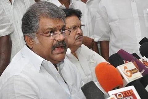 அஞ்சல் துறைத் தேர்வுகளை தமிழ் உள்ளிட்ட மாநில மொழிகளில் எழுத நடவடிக்கை தேவை: வாசன்