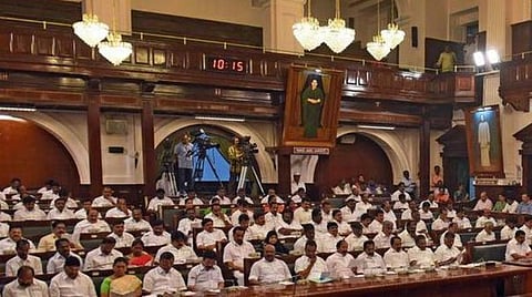 தமிழகத்தில் தானமாக பெறப்படும் உடல் உறுப்புகள் வெளி மாநிலங்களுக்கு செல்லவில்லை: சுகாதாரத் துறை அமைச்சர் சி.விஜயபாஸ்கர் உறுதி