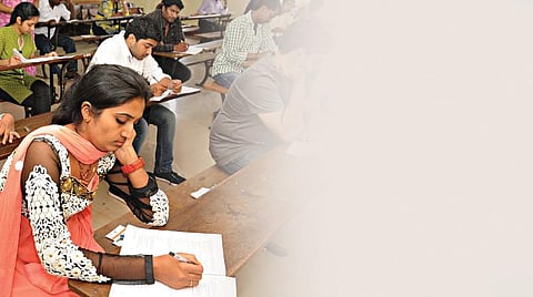 ஐஏஎஸ் முதனிலைத் தேர்வில் மாற்றம்: காலம்தாழ்ந்த முடிவு!