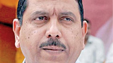 கர்நாடக மாநிலத்தில் குடியரசுத் தலைவர் ஆட்சி?-மத்திய அமைச்சர் பிரஹலாத் ஜோஷி விளக்கம்