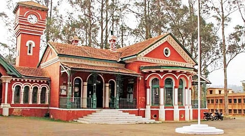 உதகையில் மட்டுமே கற்பிக்கப்படும் வன விலங்கு உயிரியல் பாடம்!