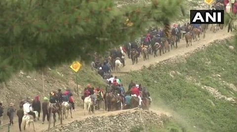 தீவிரவாத தாக்குதல் அபாயம்: அமர்நாத் யாத்ரீகர்கள் வெளியேற வேண்டும்: காஷ்மீர் அரசு எச்சரிக்கை