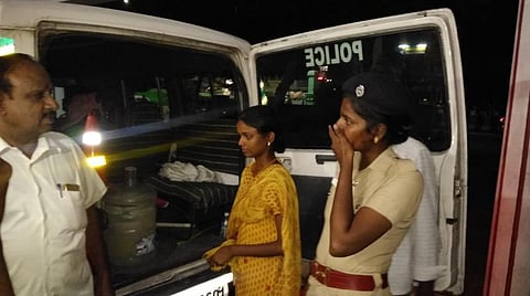 கைது செய்யப்பட்ட முருகவேணி