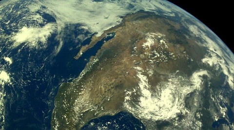 சந்தியான்-2 விண்கலம் முதல் முறையாக பூமியை புகைப்படம் எடுத்து அனுப்பியது : படம் உதவி இஸ்ரோ