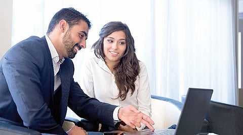 வாழ்க்கை துணைவிக்கு நிதி நிர்வாகத்தை கற்றுக் கொடுங்கள்!