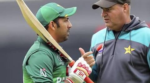 சர்பராஸ் அகமெட்-ஐ கேப்டன்சியிலிருந்து தூக்குங்கள், நான் அணியை எங்கு கொண்டு செல்கிறேன் பாருங்கள்: கோச் மிக்கி ஆர்தர் சூளுரை