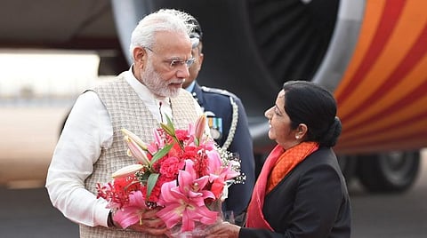 பிரதமர் மோடியுடன் மறைந்த சுஷ்மா ஸ்வராஜ் : படம் ஏஎன்ஐ