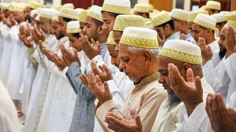 ஸ்ரவண மாதம் என்பதால் இந்துக்களின் கோரிக்கையை ஏற்று பிஹாரில் பக்ரீத் குர்பானியை ரத்து செய்த முஸ்லிம்கள்